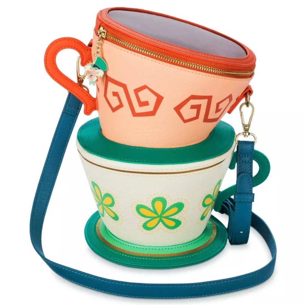 NEW Loungefly Alice in Wonderland Teacups Crossbody bag